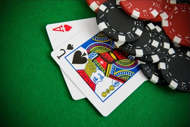 How to Improve Your Winning Chances in SBOBET88 Blackjack